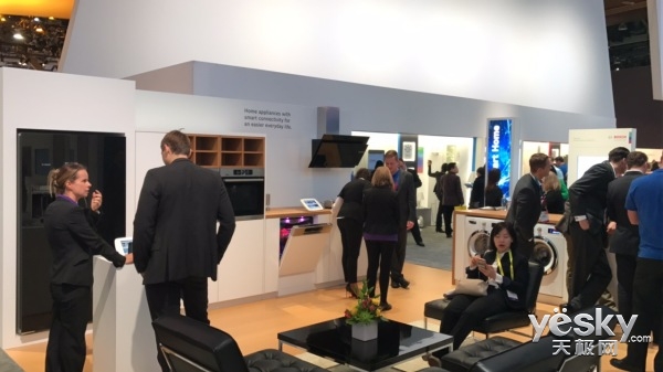 CES 2017博世展臺 從新概念車到智能洗衣，一場無縫連接的未來生活秀